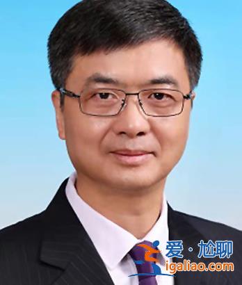 兩省“一把手”同日調(diào)整 他是最年輕省委書記？