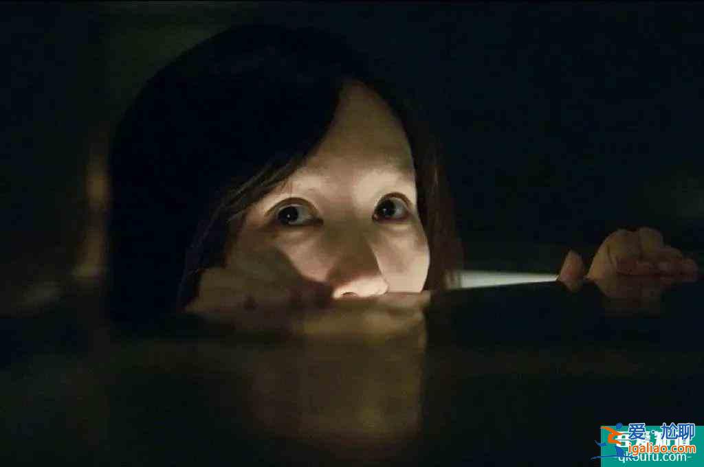 全員罪人？《摩天大樓》里的每個人都不簡單？