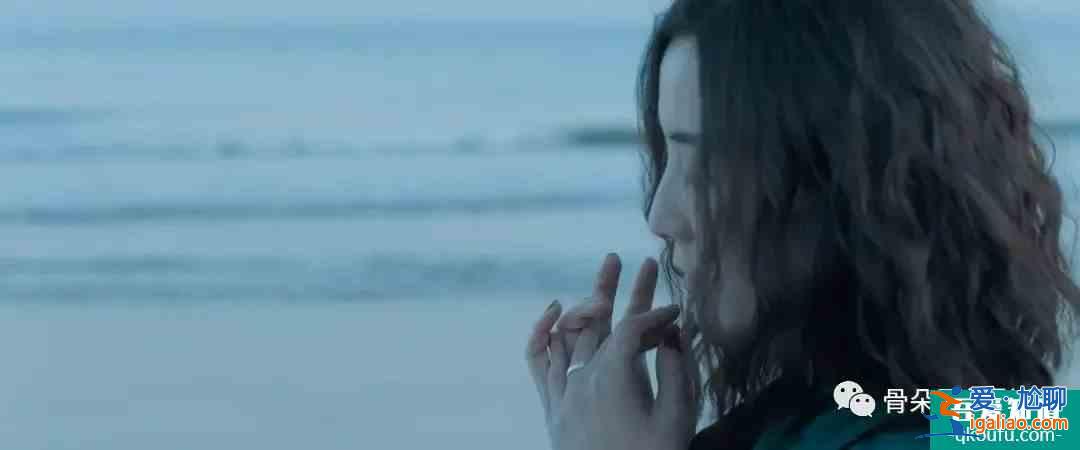 從“白夜”到“白月”，看懸疑劇的自我修養(yǎng) | 專訪《白色月光》導(dǎo)？