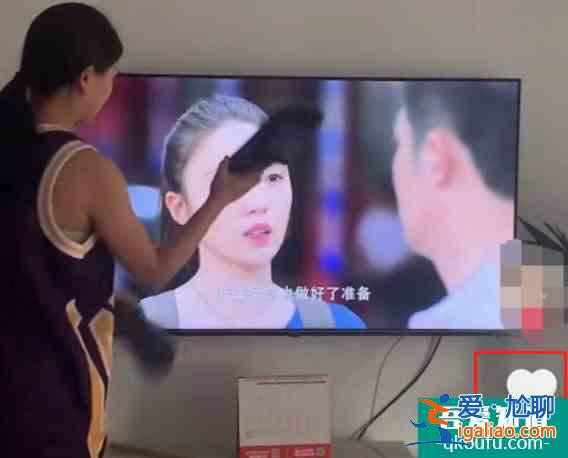 《白色月光》劉敏濤宋佳手撕小三：男人出軌的代價，太便宜了？