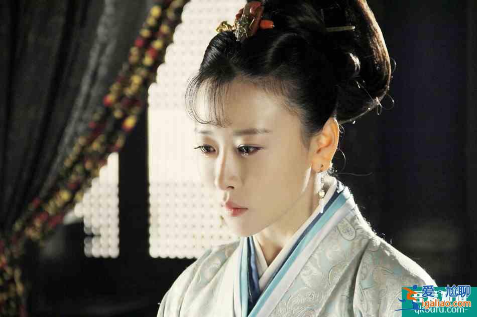 她們在幸福還會來敲門中扮母女：一位演過慶余年，一位是唐嫣同學？