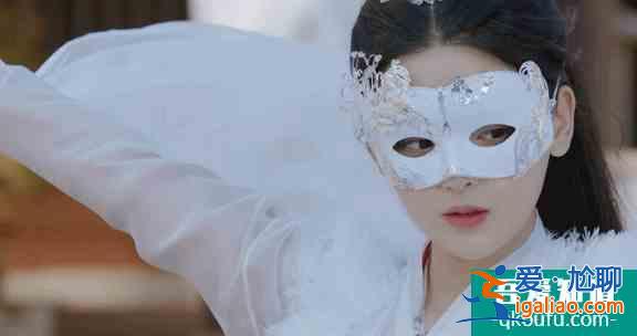 楊超越公布《且聽鳳鳴》最新劇照，菜鳥成長(zhǎng)記，網(wǎng)友：仙氣十足？