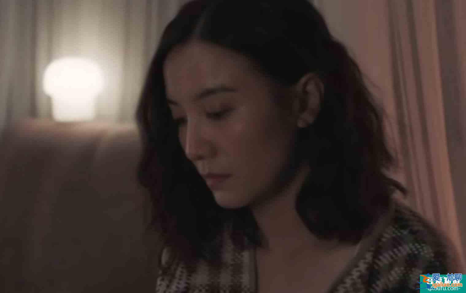 《白色月光》張一大哭，嚇壞女兒：成年人的世界，沒有自由二字？