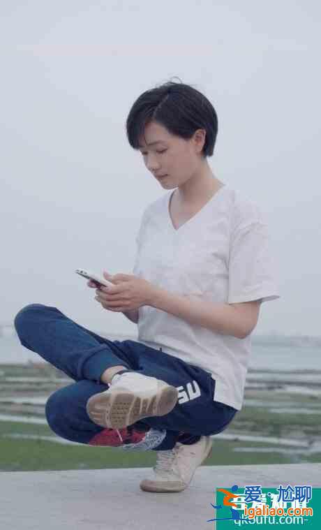 萬茜單腳全蹲走紅 眾人看到這里壓根兒模仿不下去？