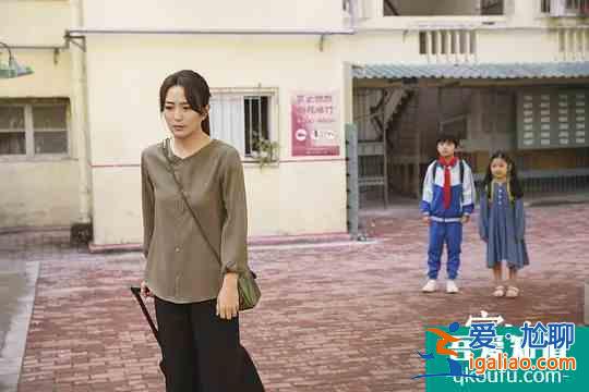 《以家人之名》用“奇怪”的一家人，讓你感受溫暖？