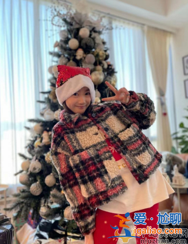 李小鵬女兒奧莉近照曝光!又高又瘦大長腿太矚目 11歲學(xué)花滑運動基因強