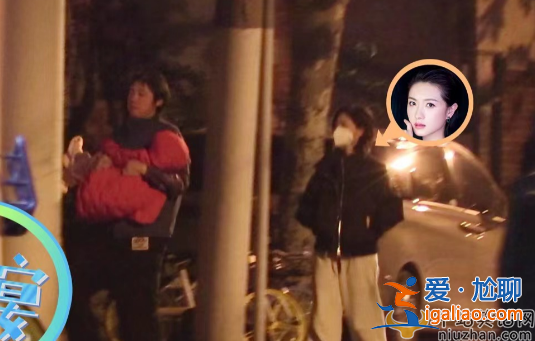 萬茜一家三口罕同框！夫妻倆當(dāng)街熱吻秀恩愛 一旁女兒似小大人