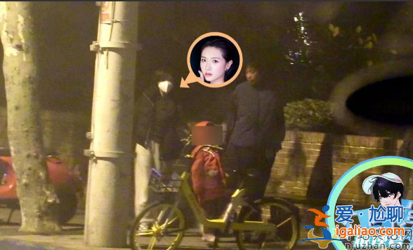 萬茜一家三口罕同框！夫妻倆當(dāng)街熱吻秀恩愛 一旁女兒似小大人