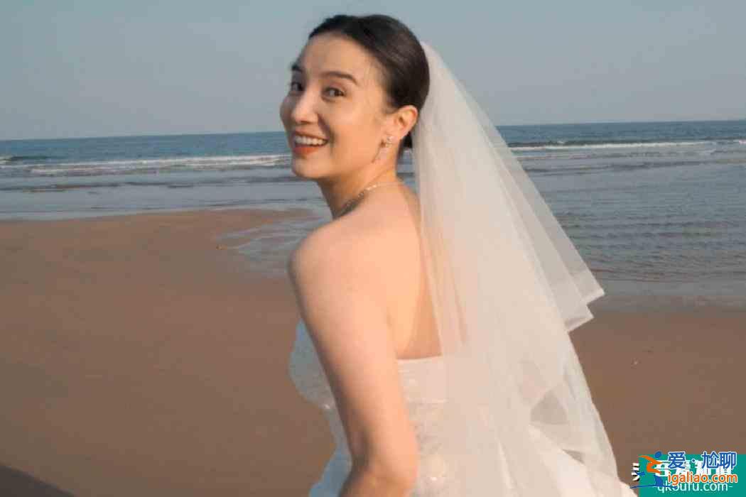 宋佳出演《白色月光》，顏值和演技并存的她，原本可以更火一點(diǎn)？