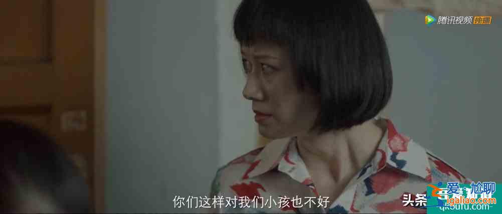 摩天大樓：高檔公寓發(fā)現(xiàn)一名女尸，警方發(fā)現(xiàn)其背后藏著很深的秘密？