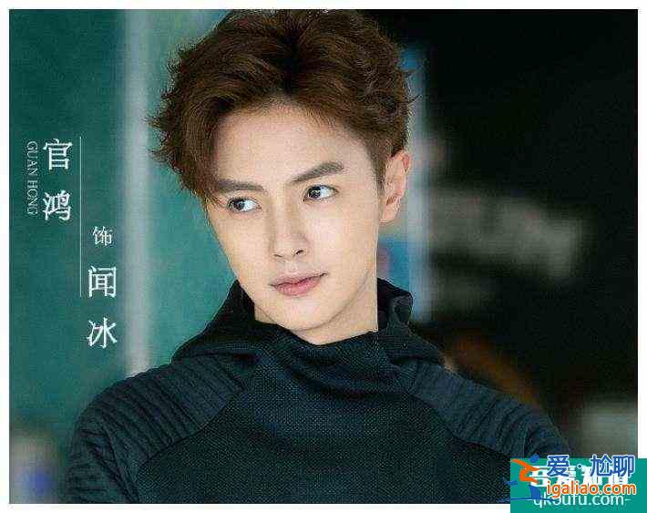 《穿盔甲的少女》漫畫(huà)偶像劇，甜而搞笑，劇情還不注水？