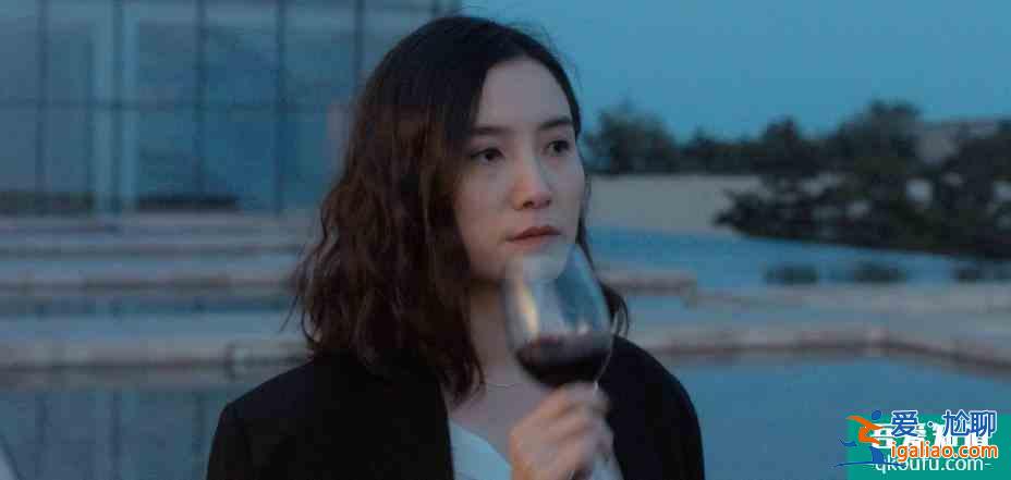 有多少男人不敢讓妻子去看《白色月光》？背叛把女人逼成福爾摩斯？