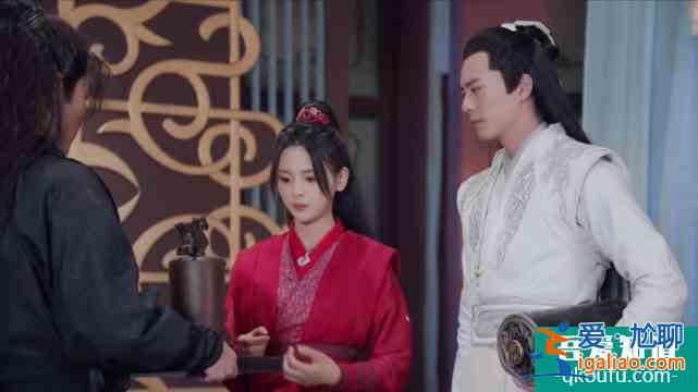 且聽鳳鳴：君臨淵英雄救美，幫鳳舞拿到寶物，朝歌解毒之后超好看？