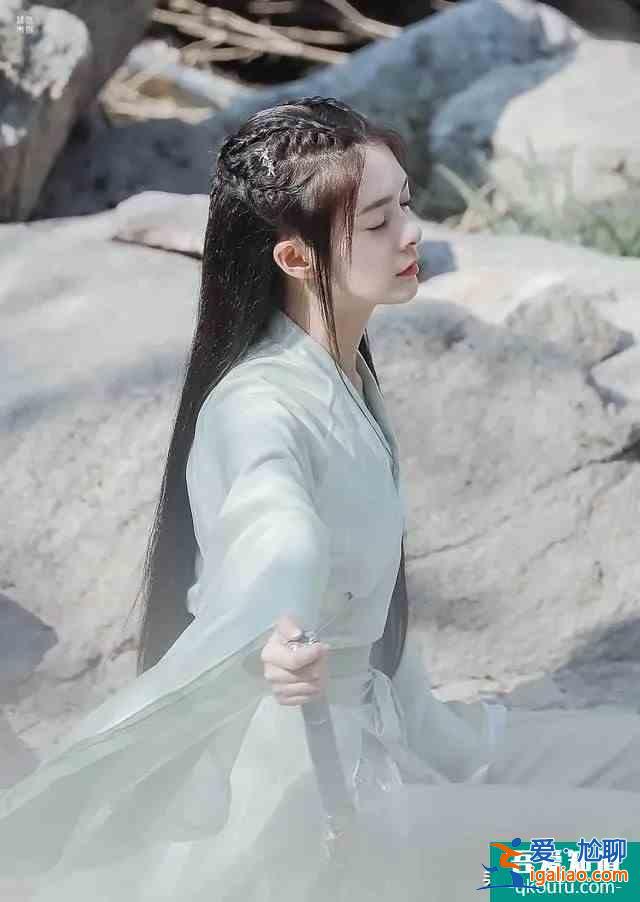 《且聽鳳鳴》有哪些看點？楊超越、傅菁演技驚艷，劇情絕不拖沓？