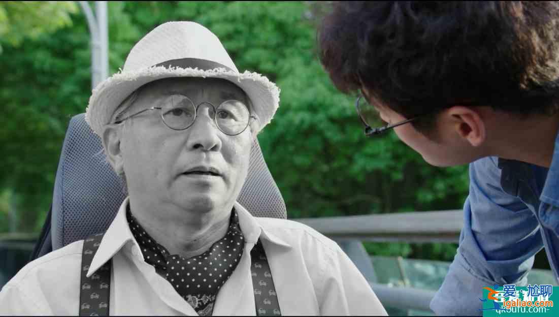 無厘頭劇情適配奇葩人設(shè)，吐槽怪誕生活劇《生活像陽光一樣燦爛》？