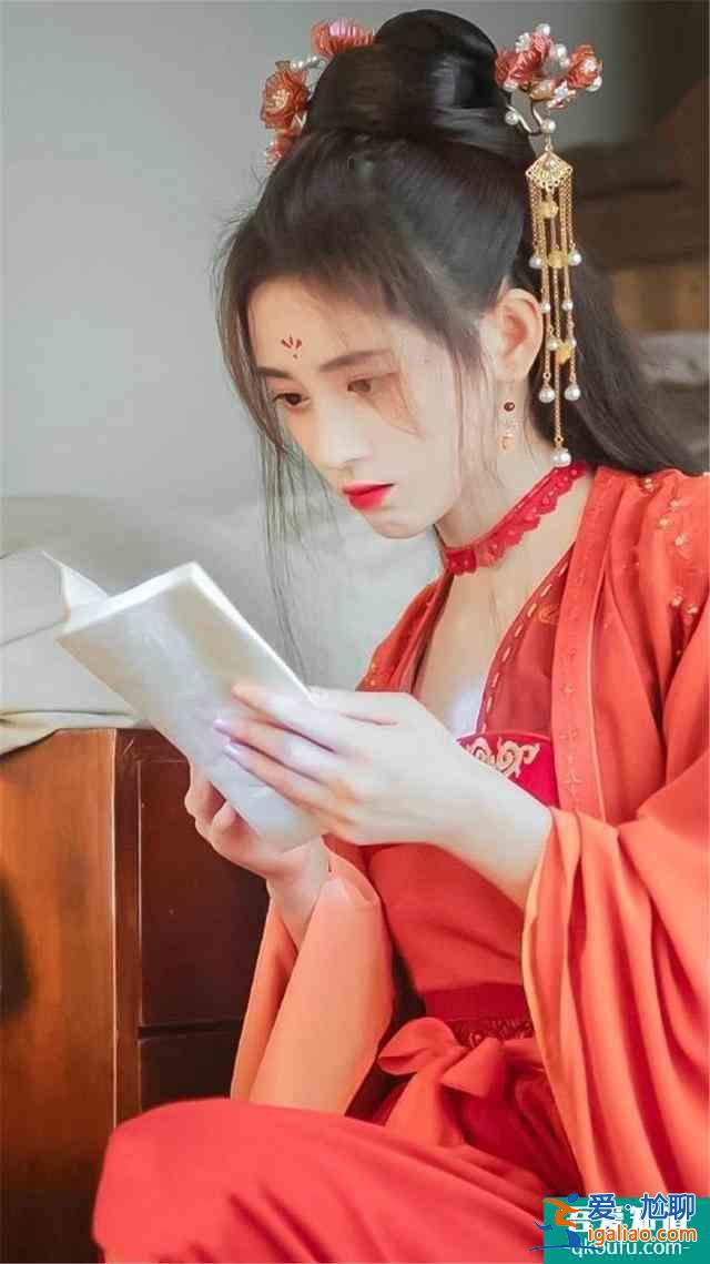 漂亮書生：大家都知道她是女生，就她一個人蒙在鼓里？