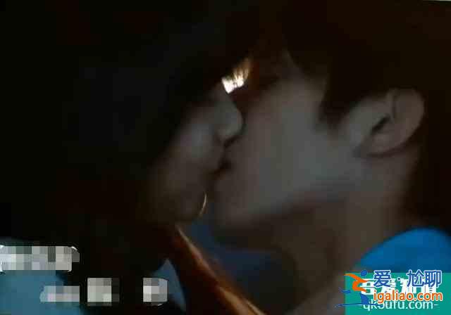 以家人之名：李尖尖官宣男朋友，凌霄吃醋，把她約出來(lái)直接樹咚？