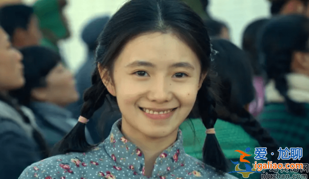 知名導(dǎo)演晚節(jié)不保！為小情人妥協(xié)男藝人 各種跡象表明是張藝謀
