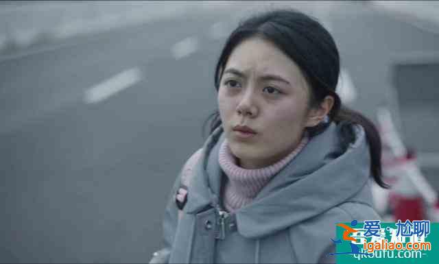 零片酬、素顏出鏡、真人真事，抗疫劇《在一起》還沒看就哭了？