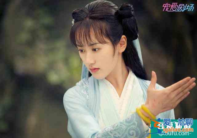 怪不得《琉璃》女主看著好眼熟，原來4年前，就跟張藝興演過夫妻？