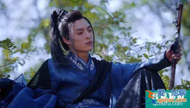 《且聽鳳鳴》男二是傻白甜？一段幾秒鐘的回憶，為劇情留下伏筆？