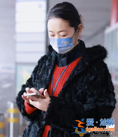 倪萍怎么了?身材消瘦狀態(tài)不佳 攜戴血氧儀身體狀況堪憂