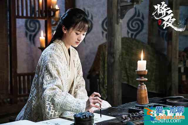《琉璃》：呆萌少女與純情少年，主演連作者都很可，追10集不快進？