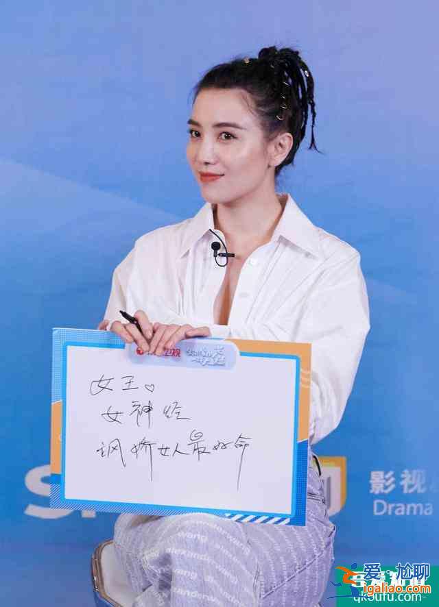 接檔《三十而已》！袁弘宋佳二度合作，原來“小棉襖”這么難得？？