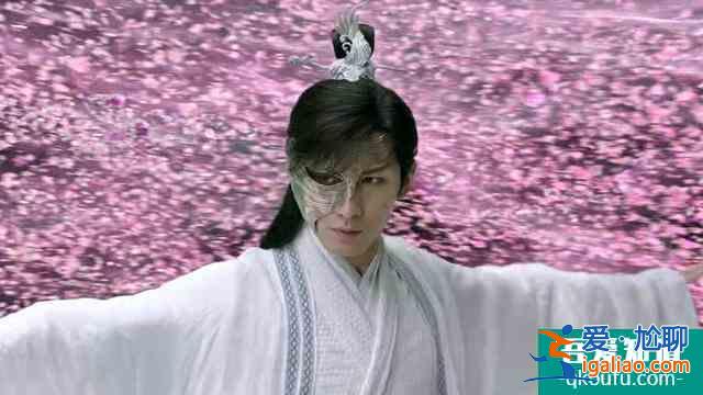 新劇《琉璃》觀后感，愛情來得快如閃電，女主造型太不給力？
