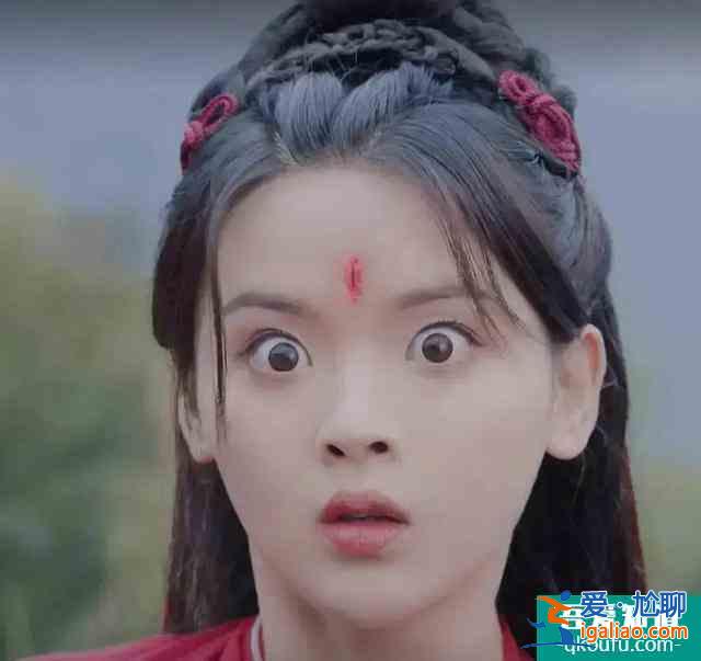 《且聽(tīng)鳳鳴》首播反響極佳！男女主CP感強(qiáng)，楊超越瞪眼式演技被嘲？