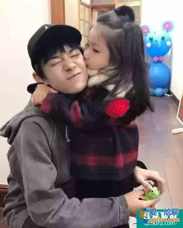 《以家人之名》：7歲小演員的演技，吊打摳圖流量明星？