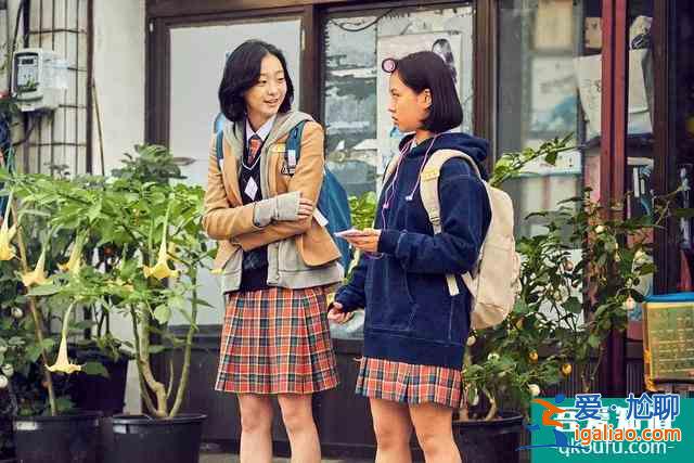 片長(zhǎng)125分鐘，拳拳到肉！韓國(guó)《新世界》導(dǎo)演的新片，質(zhì)量又很高？
