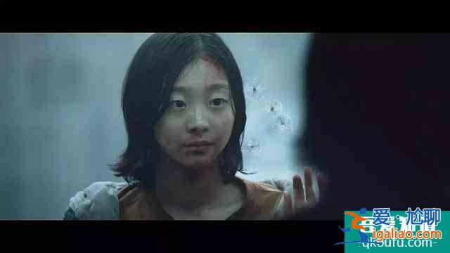 片長(zhǎng)125分鐘，拳拳到肉！韓國(guó)《新世界》導(dǎo)演的新片，質(zhì)量又很高？