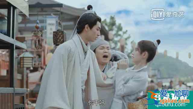 《漂亮?xí)凤L(fēng)雪CP：鞠婧祎宋威龍的首次戲中山洞壁咚，太甜了？