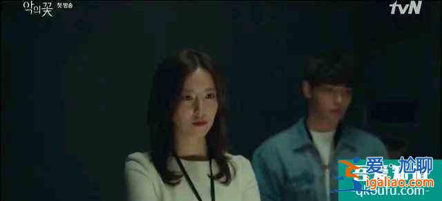豆瓣9.0高分懸疑劇《邪惡之花》，結(jié)婚14年的老公是BT殺人犯？