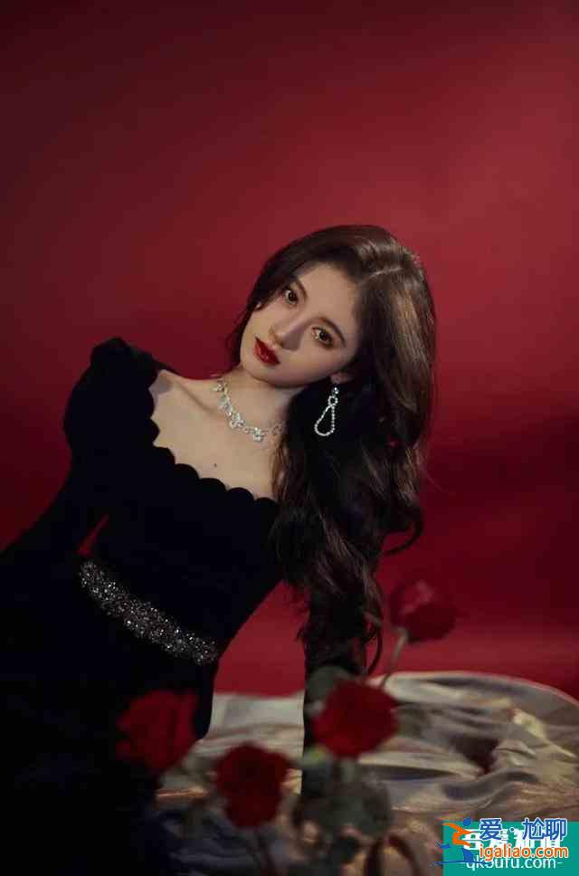 漂亮?xí)卸嗥?？這所書院還真是讓人向往？