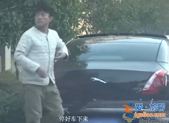張頌文妻子正面照曝光！身材高挑顏值出眾 手捧青菜招待“唐小龍”