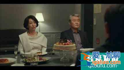 《惡之花》李準(zhǔn)基文彩元懸念愛(ài)情劇拉開序幕，首播收視率達(dá)3.7%？