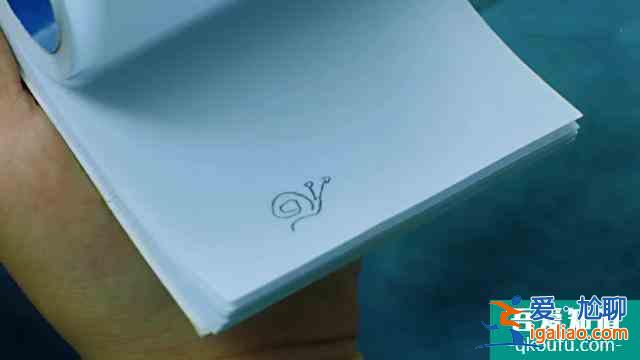 《三十而已》里經(jīng)常出現(xiàn)的小攤販一家究竟在表達什么？你看懂了嗎？