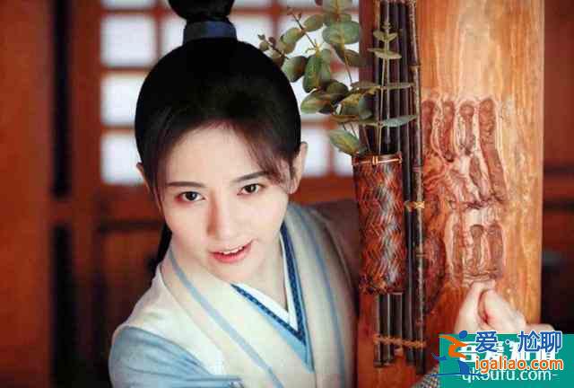 鞠婧祎的《漂亮?xí)罚磩∶悬c(diǎn)像女扮男裝，不來(lái)了解一下么？？
