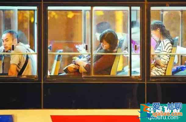 《二十不惑》到底有多真實(shí)？談戀愛、墮胎、職場競爭，全部齊了？