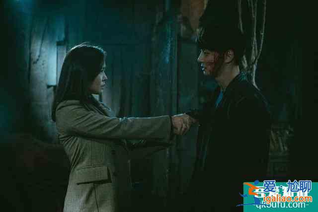 8.2分懸疑韓??！女主第二集就掛？被連環(huán)殺人案嚇得不敢喘氣？