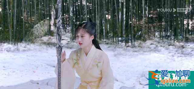 《縈縈夙語亦難求》：自戀少爺追腹黑侍女，反轉(zhuǎn)不斷，爆笑不止？