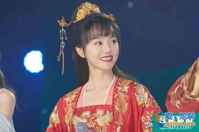 芒果臺新劇《離人心上》殺青，鄭業(yè)成出演男主角，我卻更關(guān)注女一？