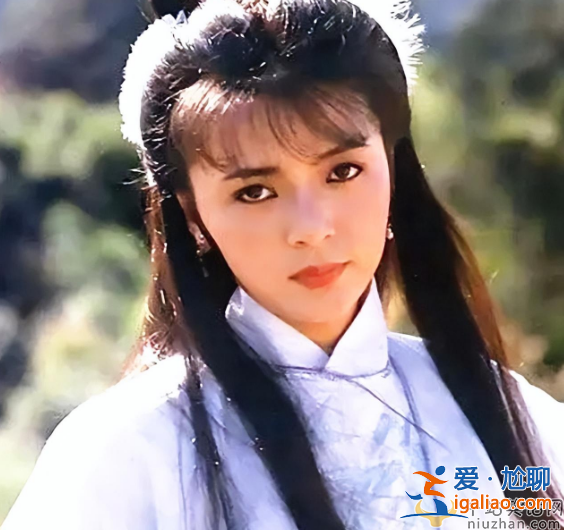 周潤發(fā)前女友叫什么名字都有哪些 2位前任摟肩合影太親密 網(wǎng)友留言絕了