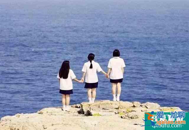 《三十而已》“買包”上熱搜：我看到了成年人最殘酷的社交真相？