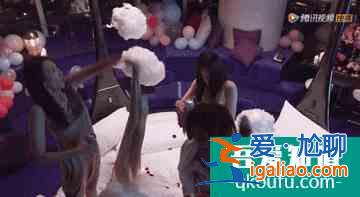 毛曉彤的“三十而已”：是經歷了被渣男傷、被親爹坑的自我重建？