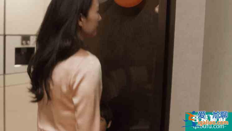 佟麗婭拒演的《三十而已》爆了，網(wǎng)友：多謝她的不演之恩？