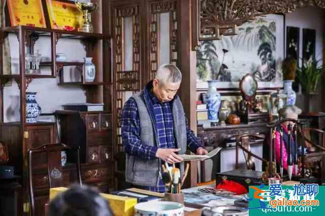《什剎?！罚骸熬┤Ω窀瘛标P(guān)曉彤本色出演，地道北京味圈粉了？