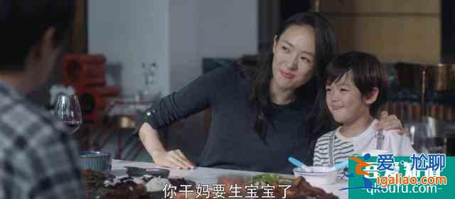 《三十而已》戳心的不是顧佳的爽文感，而是編劇隱藏的兵荒馬亂？